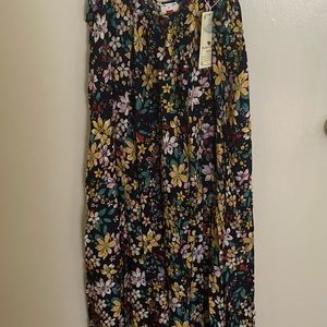 Beautiful flower dress for a beautiful date or for the beach